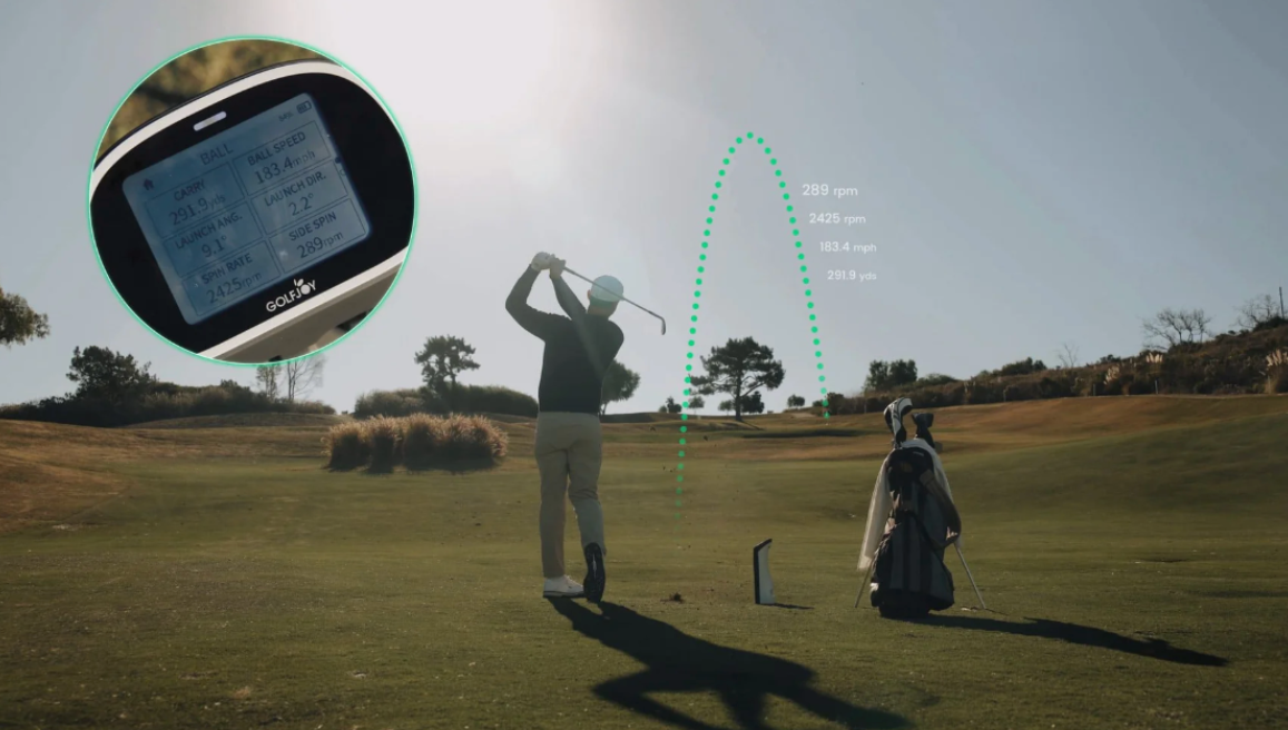 GOLFJOY Spica 3 on golf course highlighting the touchscreen digital display