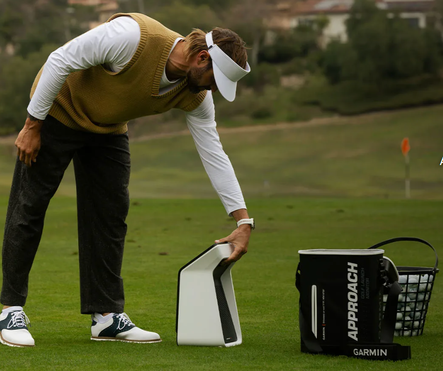 Garmin Approach R50 Launch Monitor with Carry Bag