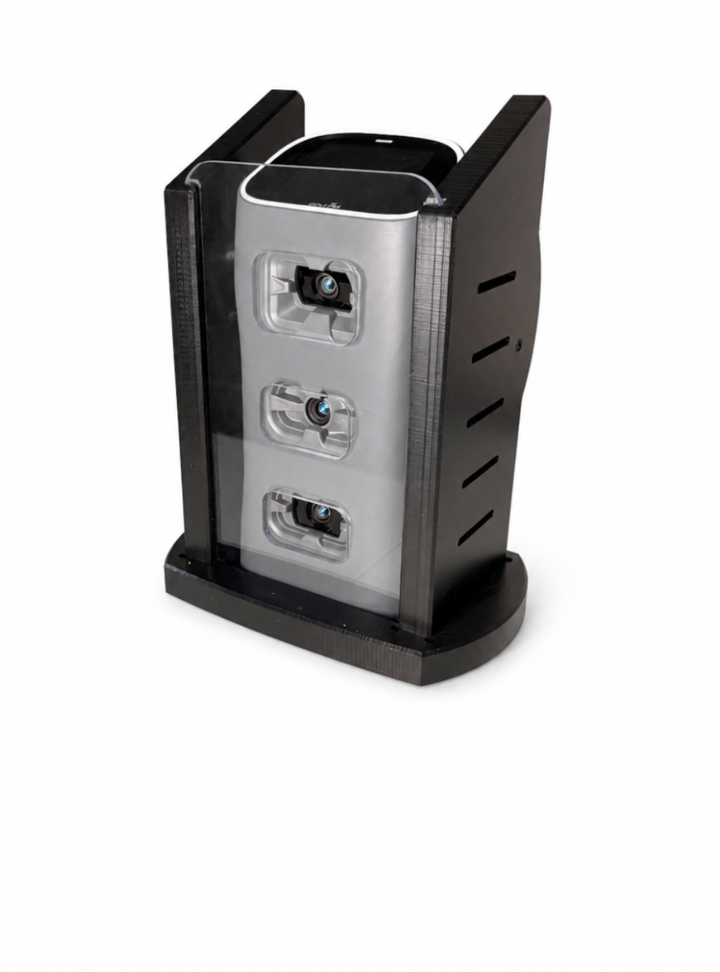 Strong Lexan front panel on GOLFJOY Spica 3 portable golf launch monitor shield case.