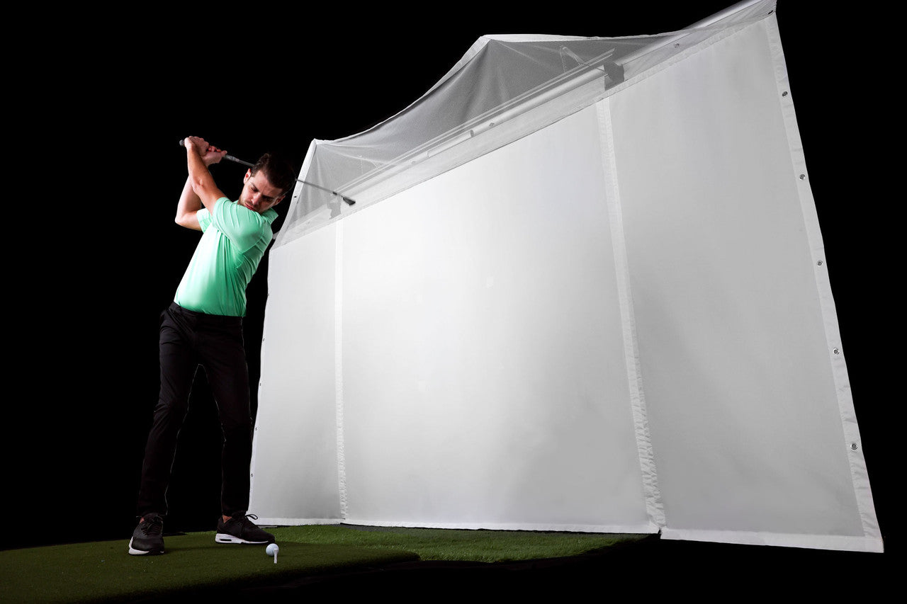 Homecourse pro retractable golf simulator impact screen