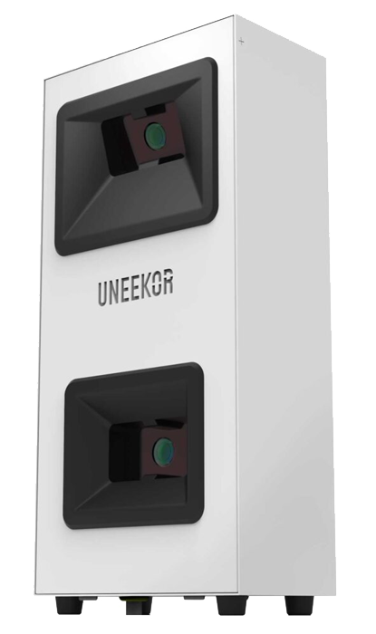 The Uneekor EYE MINI LITE Golf Launch Monitor, ideal for indoor home golf simulators